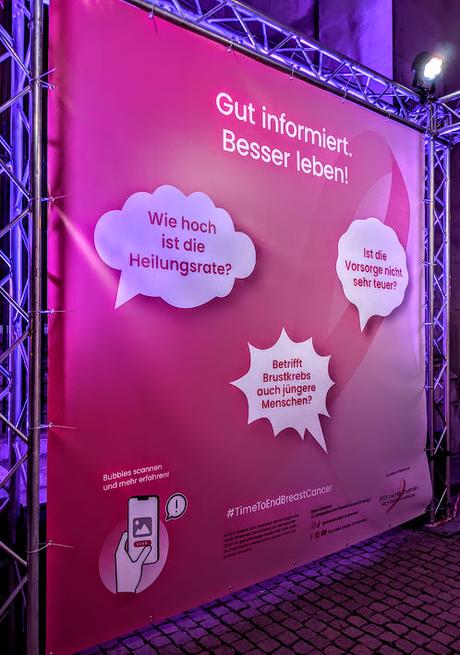 Königsplatz München — Time to end breast cancer — Videoinstallation 10 Bilder / 10 photos