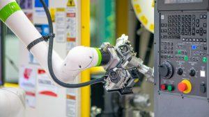 Au-delà de l'automatisation – L'avenir du travail avec les cobots pilotés par l'IA
