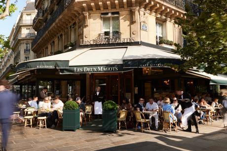 Les Deux Magots : Découvrez la quintessence du Paris gourmand Les Deux Magots : Découvrez la quintessence du Paris gourmand