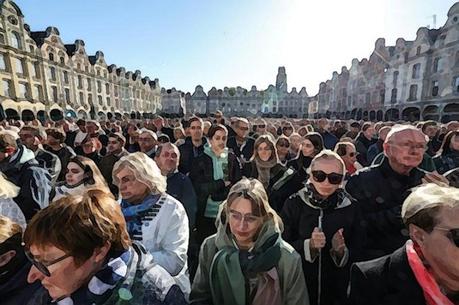 Attentat d'Arras : Dominique Bernard, c'est Samuel Paty et Arnaud Beltrame Attentat d'Arras : Dominique Bernard, c'est Samuel Paty et Arnaud Beltrame