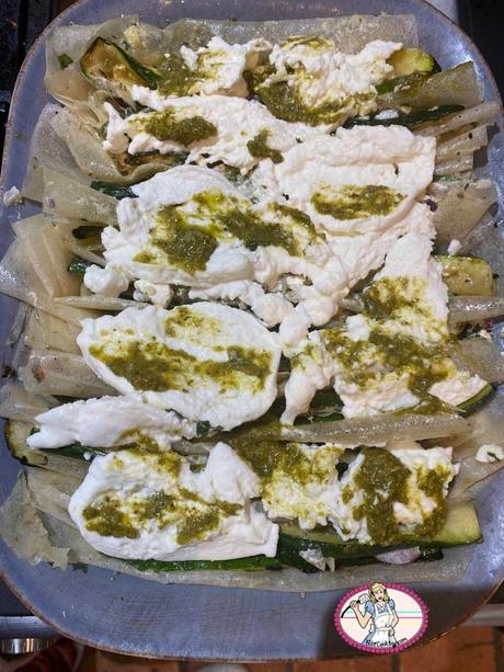 Millefeuille de courgettes, feta et basilic Millefeuille de courgettes, feta et basilic