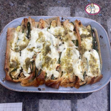 Millefeuille de courgettes, feta et basilic Millefeuille de courgettes, feta et basilic