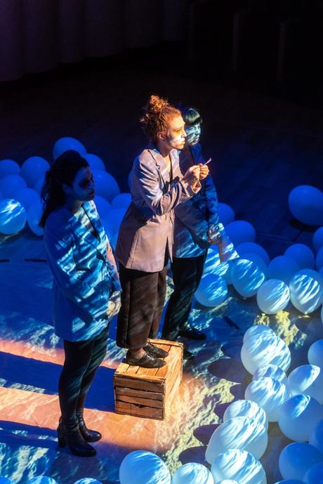 Théâtre à Lyon : En Pleine Mer // Sławomir Mrożek // Compagnie Le Saut du Tremplin thumbnail_288762987_4871883436254995_4231966436943337841_n