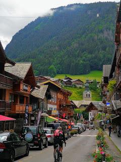 Morzine, bourgade hyper-développée …
