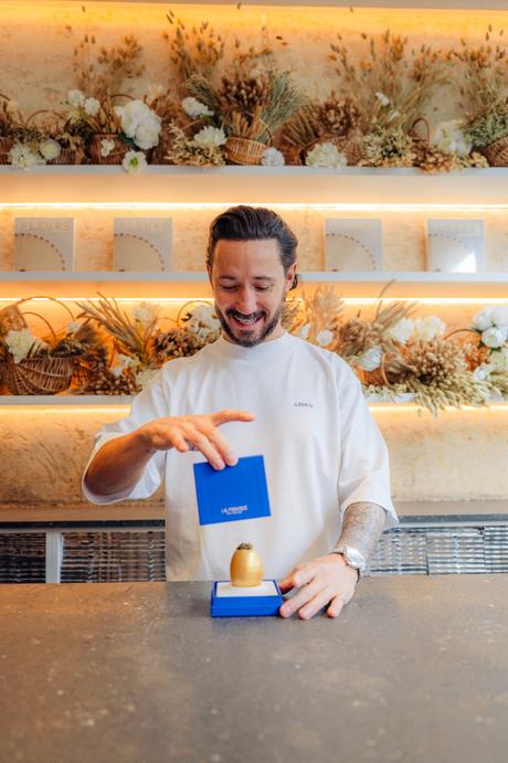 Luxe culinaire et cosmétique en symbiose : La Prairie et Cédric Grolet dévoilent une pâtisserie au caviar Luxe culinaire et cosmétique en symbiose : La Prairie et Cédric Grolet dévoilent une pâtisserie au caviar