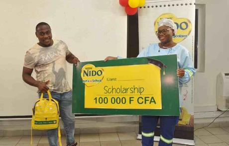 Cameroun : NIDO offre plus de 100 millions de FCFA en bourses et fournitures scolaires Cameroun : NIDO offre plus de 100 millions de FCFA en bourses et fournitures scolaires