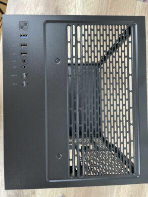 Intertech C-702 Diorama – hotbox ou vitrine solide ?