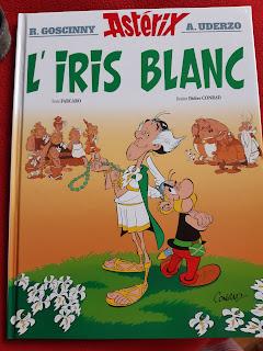 [BD] : L'iris blanc - Fabcaro & Didier Conrad ****