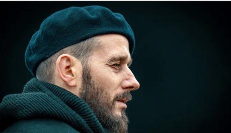 Critique : L’abbé Pierre, une vie de combats : un biopic profond et émouvant abbepierre