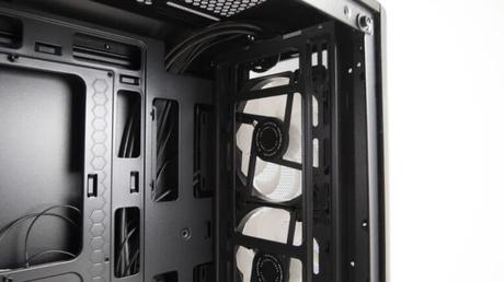 SilentiumPC Ventum VT4V EVO TG ARGB : Le boîtier aux coins arrondis en test