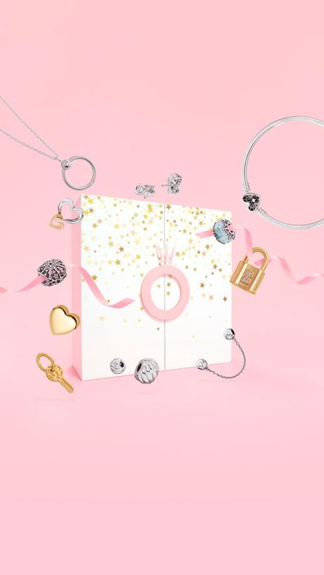 PANDORA DÉVOILE SON PREMIER CALENDRIER DE L’AVENT BIJOUX PANDORA DÉVOILE SON PREMIER CALENDRIER DE L’AVENT BIJOUX
