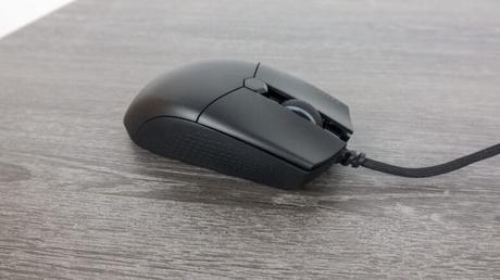 Corsair Katar Pro XT – souris de jeu fermée pesant 73 grammes en test Corsair Katar Pro XT – souris de jeu fermée pesant 73 grammes en test