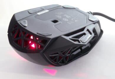 Mad Catz MOJO M1 – Un poids léger avec ses propres switchs