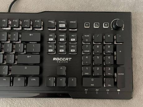 Examen du clavier Roccat Vulcan Pro 8 avis rocat vulcan pro00005