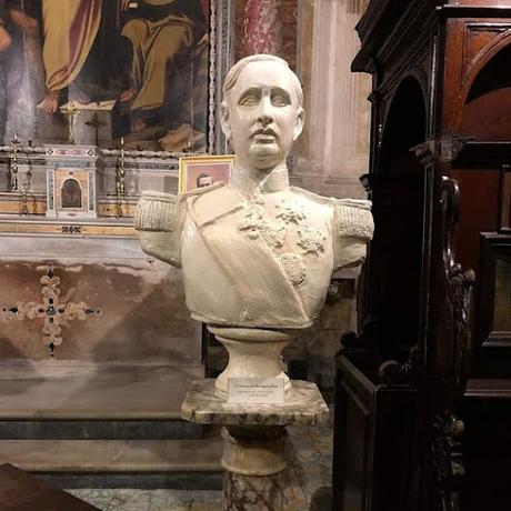 Buste de François II de Bourbon, Serviteur de Dieu, en l'église Santa Catarina a Formiello de Naples
