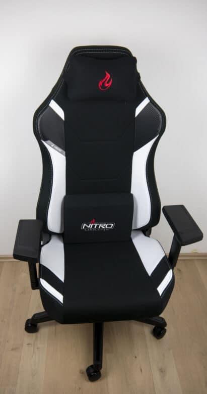 Nitro Concepts X1000 : Une chaise de jeu pour les personnes larges