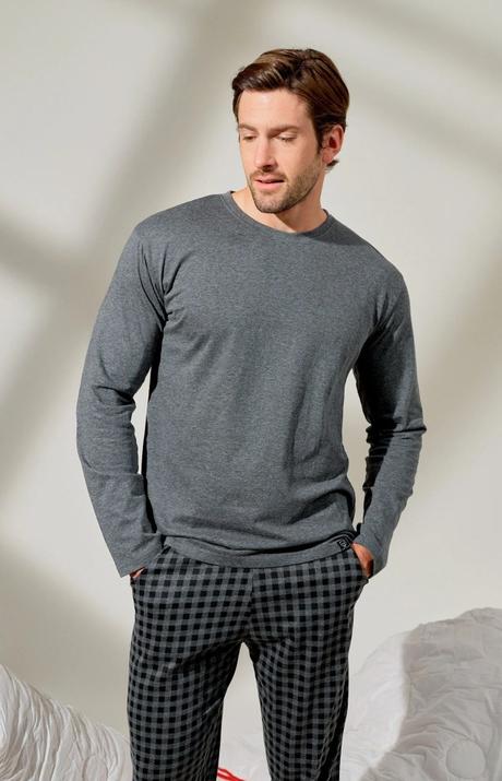 Confort et Élégance à la Française avec ARTHUR