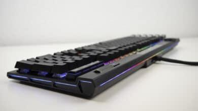 Corsair K100 RGB : Le nouveau non plus ultra sous les claviers gaming Corsair K100 RGB : Le nouveau non plus ultra sous les claviers gaming