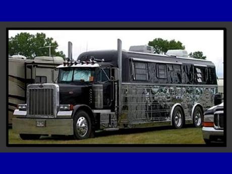 Divers - Avec lequel ou laquelle voulez-vous partir en vacances