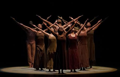 🩰La Compagnie Alvin Ailey American Dance Theater au Palais des Congrès du 18 au 26 octobre 2024