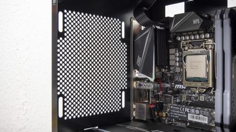 Mini boitier avec beaucoup de place en test : le Lian Li TU150 !