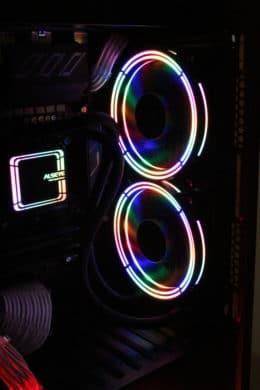 Inter-Tech Alseye H240 et H360 – systèmes de refroidissement par eau RVB peu coûteux en cours de test