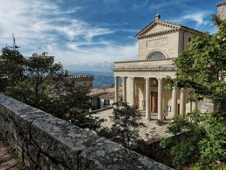 Découvrez San Marino : Une République de Charme, de Culture et de Nature