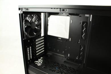 Intérieur gauche vers l'arrière