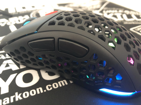 Le Sharkoon Light² 200 dans le test : Souris gaming ultralégère au niveau E-Sport ?