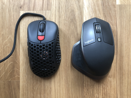 Le Sharkoon Light² 200 dans le test : Souris gaming ultralégère au niveau E-Sport ?