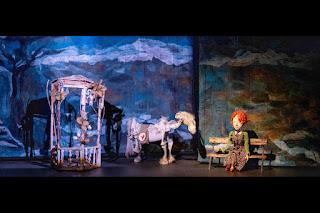 Alfred et Violetta par le Théâtre Gabriadze à La Scala