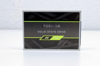 Toshiba TR200 en cours de test : des SSD abordables pour les commutateurs HDD ?