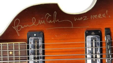 Et si ces instruments de Paul McCartney se vendaient 1 millions de dollars ?