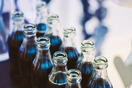 Les boissons sucrées peuvent représenter jusqu’à 25 % des apports caloriques chez leurs consommateurs réguliers (Visuel Adobe Stock 105497365) Les boissons sucrées peuvent représenter jusqu’à 25 % des apports caloriques chez leurs consommateurs réguliers (Visuel Adobe Stock 105497365)