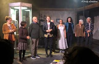 Allosaurus (même rue, même cabine) de Jean-Christophe Dollé