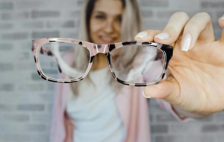 5 astuces pour bien choisir ses lunettes