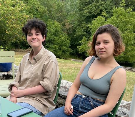 Camille et Marie ont réussi l'examen d'accès au CFPA ! 20230626_165803484_iOS 1