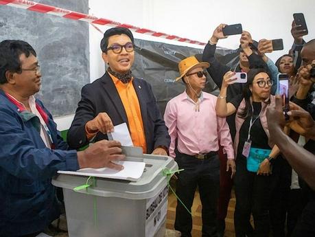 Présidentielle 2023 à Madagascar : Rajoelina officiellement réélu... mais contesté !