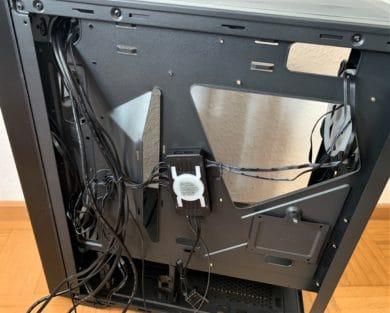 Boîtier ouvert sur le côté