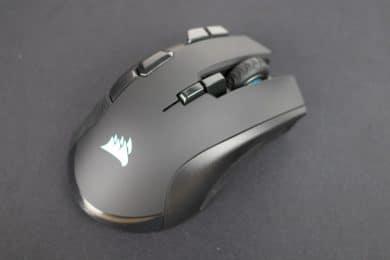 Examen de la souris de jeu sans fil Corsair Ironclaw RGB