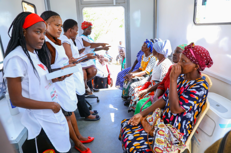 Africa CDC et la Fondation Mastercard lancent la phase 2 de l’initiative Saving Lives and Livelihoods (SLL) pour renforcer les systèmes de santé publique en Afrique. Africa CDC et la Fondation Mastercard lancent la phase 2 de l’initiative Saving Lives and Livelihoods (SLL) pour renforcer les systèmes de santé publique en Afrique.