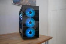 Examen du boîtier Fractal Design Define S2 Vision RGB