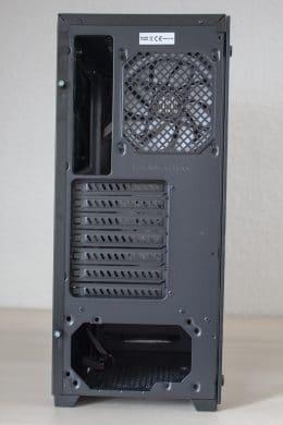 Kolink Horizon RGB : une tour midi spacieuse avec beaucoup de verre et RVB examinée