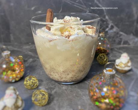 Lait de poule de noël appelé aussi eggnog 