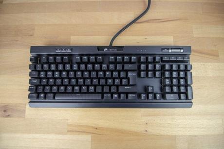 Examen du clavier de jeu Corsair K70 RGB MK.2 Corsair K70 RGB MK.2 sans repose-poignets