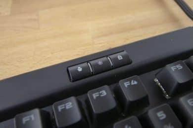Examen du clavier de jeu Corsair K70 RGB MK.2 Boutons supplémentaires