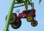 Des dizaines de vieux tracteurs au festival de Champlon, dans la Meuse. (Photos) Des dizaines de vieux tracteurs au festival de Champlon, dans la Meuse. (Photos)