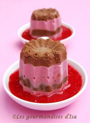 Torte chocolat étagée crème glacée framboises