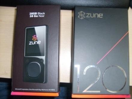 microsoft_zunes_16_and_120.jpg