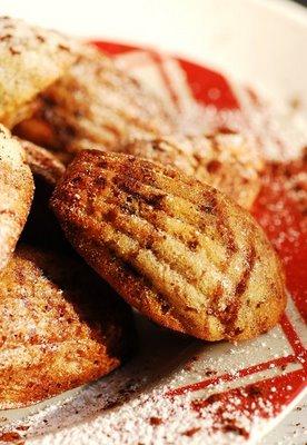 soir j'attendais Madeleine elle venue pour... KKVKVK coup deux recettes madeleines pour prix d'une